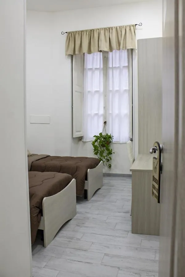 Bed and Breakfast Amare Napoli Frühstückspension Neapel